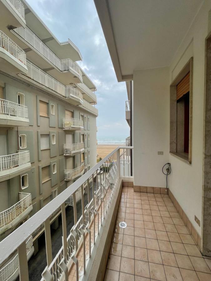 Condominio Union -Walterigato Apartments- Solo Per Famiglie- Lido di Jesolo Exterior foto